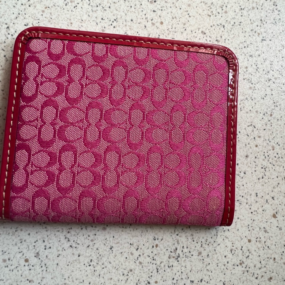Coach ID holder